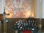 Kirchentür in Anholt & Der Chor bei verschiedenen Konzerten